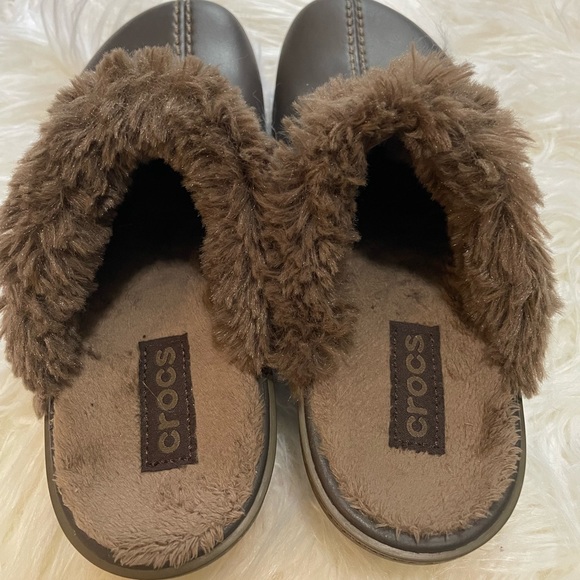 Crocs Womens Cobbler Clog Mules with Faux Fur Lining Brown/Walnut Size 6 - Picture 7 of 11